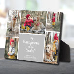 Placa Expositora Los abuelos son el mayor Collage de fotos<br><div class="desc">Un collage de cinco fotos de tu hijo/hijos, sus nombres y el mensaje "¡Mis abuelos son los más grandes!" con letras de moda se coloca directamente en el panel de trabajo para una imagen asombrosamente nítida con una superficie limpia y fácil de borrar. Tabletop, en una estantería o escritorio, esta...</div>