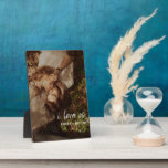 Placa Expositora Me Encantan Los Nombres De Las Fotografías De La P<br><div class="desc">Una hermosa manera de celebrar tu relación, este diseño de placa fotográfica muestra ‘nos amo' con escritura con letras blancas en la parte inferior derecha, seguida de tus nombres. Para personalizar, reemplace con su foto y edite el campo de nombres. Nota: la mejor forma de usar una imagen de tono...</div>
