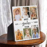 Placa Expositora Mejor Abuela de la Historia - Collage de fotos de<br><div class="desc">Celebra a tu mamá con la "mejor mami de la historia" Collage de fotos del Día de la Madre. Esta placa personalizada presenta un hermoso collage de preciadas fotos, que capturan momentos y recuerdos especiales. El sincero mensaje "Mejor Mami de la Historia" agrega un toque amoroso. Diseñado a partir de...</div>
