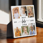 Placa Expositora Mejor Lola del Año - Collage de fotos de los nieto<br><div class="desc">Celebra el "Mejor Lola de la Historia" con este Collage de fotos de nietos personalizado. Este sincero regalo muestra un bello collage de preciadas fotos que capturan momentos especiales, complementado con un mensaje amoroso. Diseñado con materiales de alta calidad y acabados elegantes, es perfecto para mostrarse en casa como un...</div>
