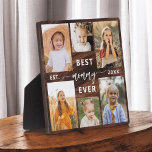 Placa Expositora Mejor Mami de la historia - Collage de fotos de ma<br><div class="desc">Celebra a tu mamá con la "mejor mami de la historia" Collage de fotos del Día de la Madre. Esta placa personalizada presenta un hermoso collage de preciadas fotos, que capturan momentos y recuerdos especiales. El sincero mensaje "Mejor Mami de la Historia" agrega un toque amoroso. Diseñado a partir de...</div>