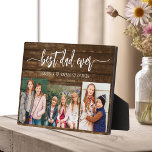 Placa Expositora Mejor Papá de la Historia - Collage de fotos del D<br><div class="desc">Celebra a tu padre con el Collage de fotos Plaque del Día del Padre "Mejor Papá Nunca", un sincero homenaje al hombre que significa el mundo para ti. Esta placa de excelente fabricación presenta un collage de fotos de personalizable de alta calidad, que le permite mostrar recuerdos y momentos especiales....</div>