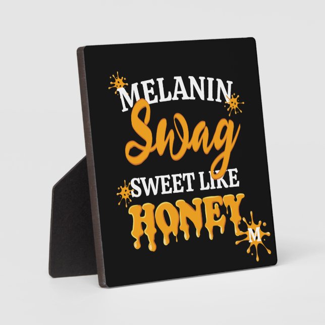 Placa Expositora MELANIN Sweet Like Honey SWAG Monograma (Anverso)