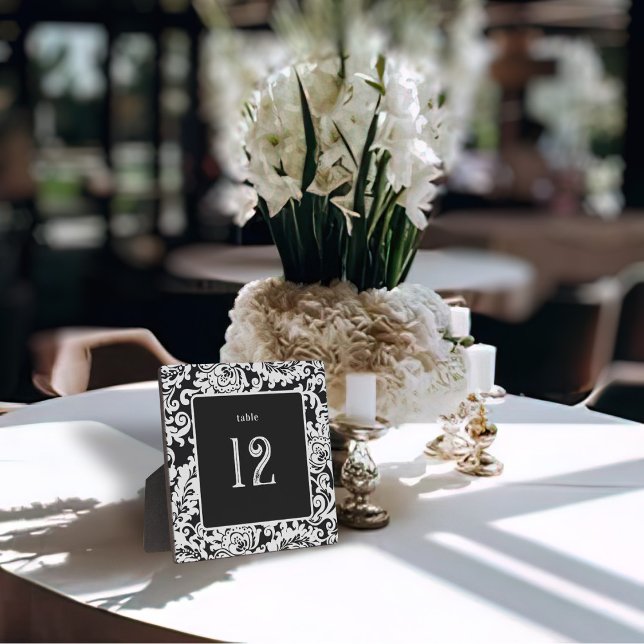 Placa Expositora Mesa moderna de Damasco floral elegante en blanco  (black and white floral damask wedding table plaque)