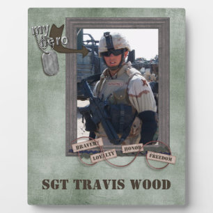 Placa Expositora Mi héroe