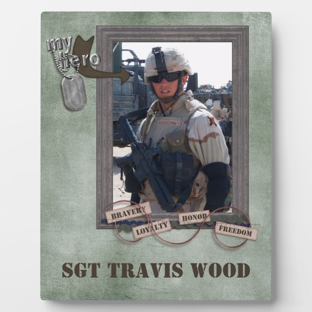 Placa Expositora Mi héroe (Frente)