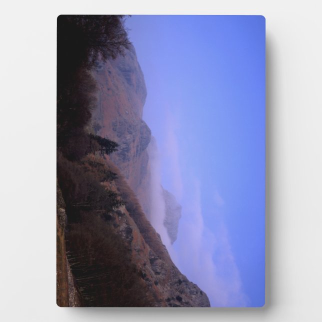 Placa Expositora Mist The Langdale Pikes Lake District England (Frente)