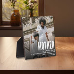 Placa Expositora Moderna definición y fotografía de la MADRE<br><div class="desc">Hágale saber a tu madre lo especial que es para ti con esta moderna y divertida placa para guardar fotos de MOTHER Photo keepsake. ¡Simplemente sube tu foto favorita y personalizar el texto para que sea único y personal para ti y tu madre! Un regalo sentimental para el Día de...</div>