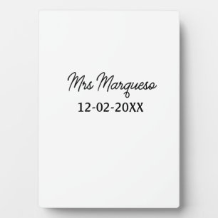 Placa Expositora monograma simple mínimo sra Sr nombre fecha año Th