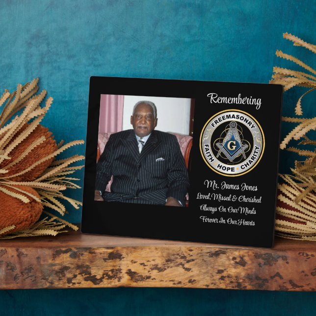 Placa Expositora Montañas adoradas, perdidas y apreciadas (Lado)