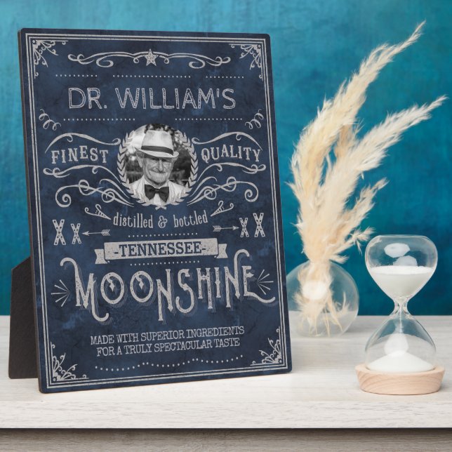 Placa Expositora Moonshine Hillbilly Medicine Personalizado de cose (Lado)