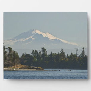 Placa Expositora Mount Baker domina el paisaje