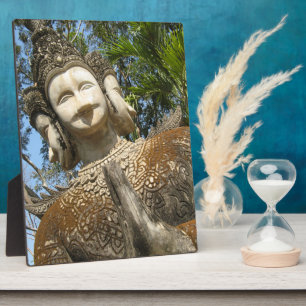 Placa Expositora Muchos Face Wai... Nong Khai, Isaan, Tailandia