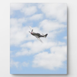 Placa Expositora P51 Mustang en vuelo