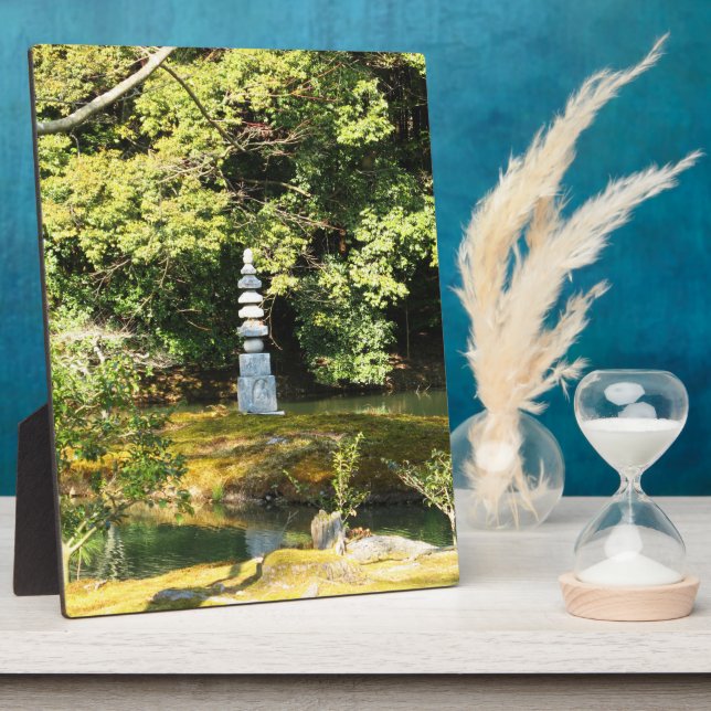 Placa Expositora Pagoda de serpientes blancas / Hakuja No Tsuka (Lado)