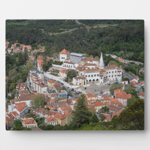 Placa Expositora Palacio de Sintra desde arriba en Sintra, Portugal
