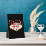 Placa Expositora Pareja casada en Las Vegas que coincide con vacaci<br><div class="desc">Este diseño es especial para parejas que se han casado en Las Vegas. Un diseño a todo color que si lo usas recibirás miles de cumplidos. Úsalo con tu esposo-esposa y crea momentos inolvidables en Las Vegas Nevada</div>