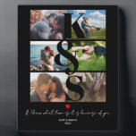 Placa Expositora Parejas de regalo de Collage de fotos personalizad<br><div class="desc">Parejas de regalo de Collage de fotos personalizadas Iniciales</div>