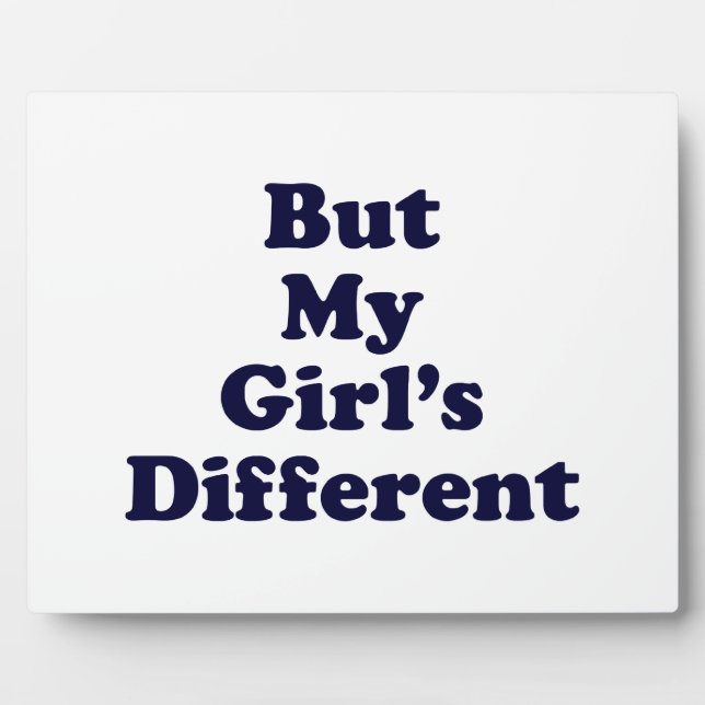 Placa Expositora Pero Mi Chica Diferente (Frente)