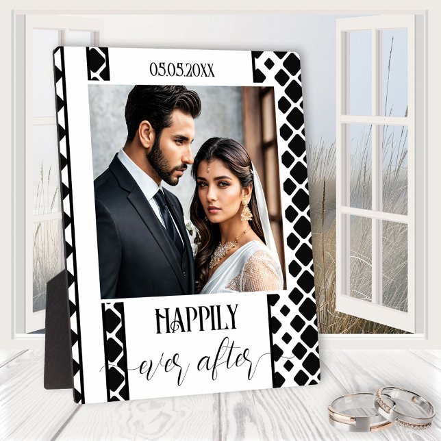 Placa Expositora Plaque de fotos de Boda de guiones blancos y negro (Wedding photo plaque featuring your photo on an elegant black and white design with a script text)