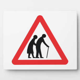 Placa Expositora PRECAUCIÓN Personas de edad avanzada - Rótulo de t
