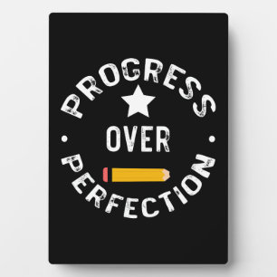 Placa Expositora Progreso Sobre La Perfección De Regreso A La Escue