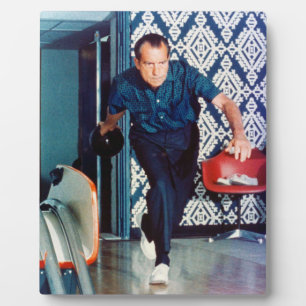 Placa Expositora Richard Nixon Bowling