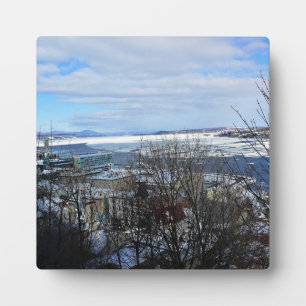 Placa Expositora Río San Lorenzo en invierno, Quebec, Canadá