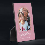 Placa Expositora Rosa Personalizado de Regalos de GRANDMA Elegante<br><div class="desc">Rosa Personalizado de Regalos de GRANDMA Elegante Rosa</div>