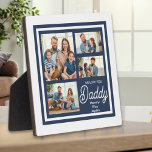 Placa Expositora Simple moderna Marina Blanca Azul te queremos papá<br><div class="desc">Celebra el amor y la dedicación de papá con una placa personalizado que es perfecta para cualquier espacio. Esta placa muestra orgullosamente la cita "Te queremos papá". Personalízalo con los nombres de tus hijos para crear un regalo único y sincero que papá apreciará para siempre. Esta placa personalizada es un...</div>