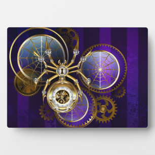 Placa Expositora Spider Steampunk sobre fondo morado