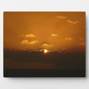 Placa Expositora Sun Behind Clouds I Naranja Sunset Photo