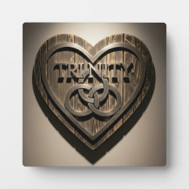 Placa Expositora TRINITY Heart — Rustic Wooden Symbol Plaque