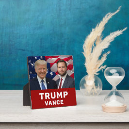 Placa Expositora Trump Vance 2024