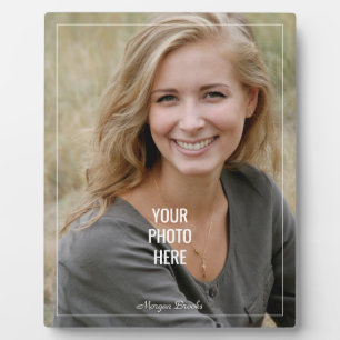 Placa Expositora Tu foto o arte aquí, DIY Name White Border Text