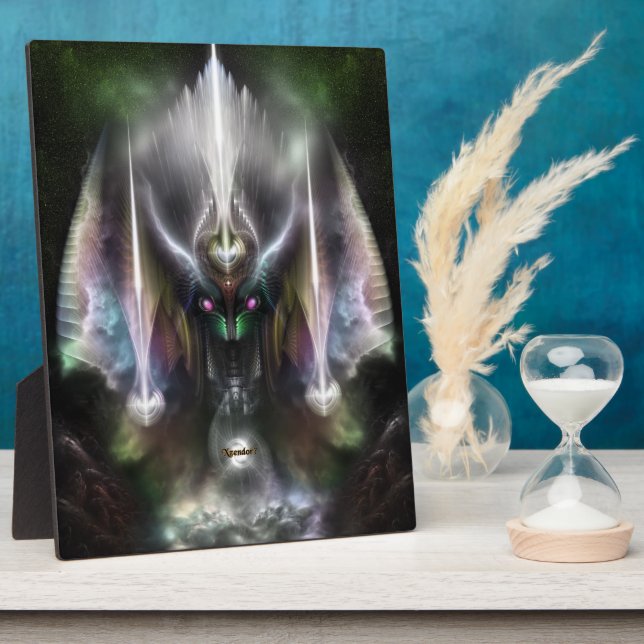 Placa Expositora Tyrinan El Dios Horikin De La Guerra (Lado)