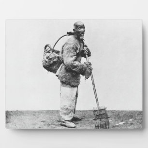Placa Expositora Un jornalero chino, c.1870 (foto de abajo)