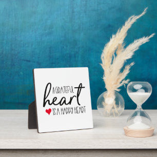 Placa Expositora Una corazón agradecido es una tipografía de cita d