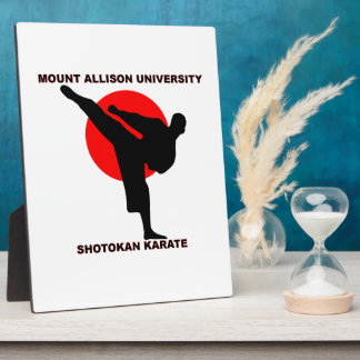 Placa Expositora Universidad Mount Allison Shotokan Karate