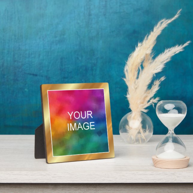 Placa Expositora Upload Your Photo Image Logo Gold Easel Template (in situ)