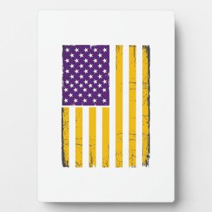 Placa Expositora Vector de bandera estadounidense morada y dorada c