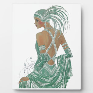 Placa Expositora Vistazo a la elegancia: Diseño de un vestido verde