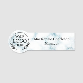 Placa o insignia elegante y profesional para escri