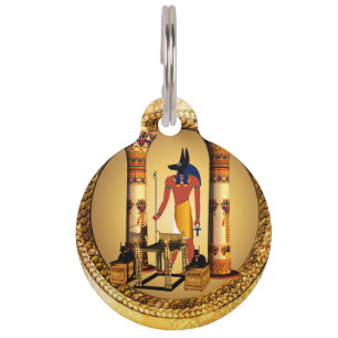 Placa Para Mascotas Anubis sobre fondo dorado