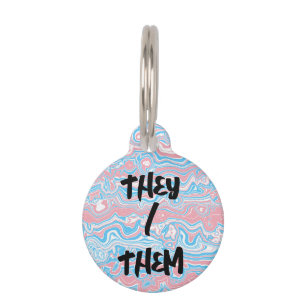 Placa Para Mascotas Bandera de Orgullo Trans Trippy Boho Groovy Rayas