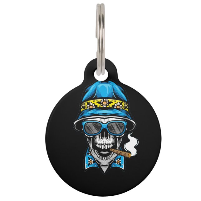 Placa Para Mascotas calavera humeante usando gorra de cubo (Anverso)