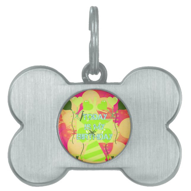 Placa Para Mascotas Celebrando mis bendiciones de cumpleaños (Frente)