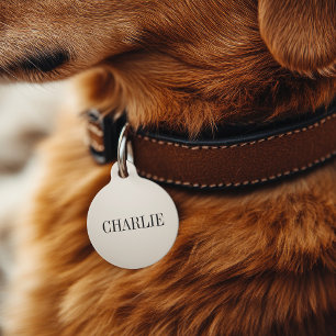 Placa Para Mascotas Charlie Clásico Monograma de Nombre Beige
