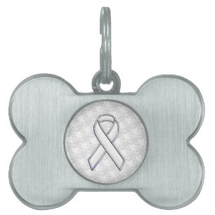 Placa Para Mascotas Color blanco cromado en la cabina de reconocimient