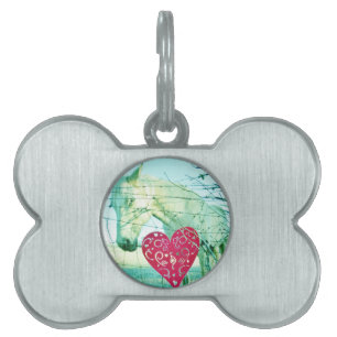 Placa Para Mascotas Corazón Rojo de Caballo Blanco Valentine